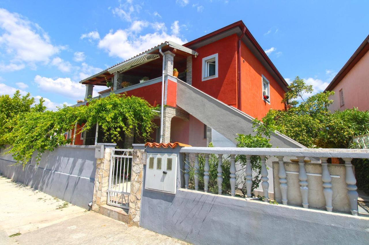 Apartment Josip 1649 Fazana Exterior photo