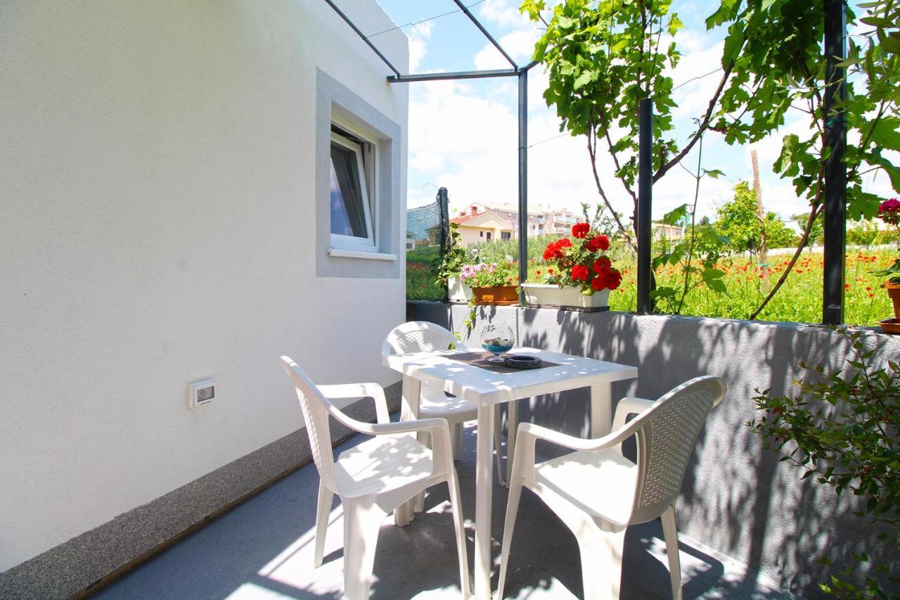 Apartment Josip 1649 Fazana Exterior photo