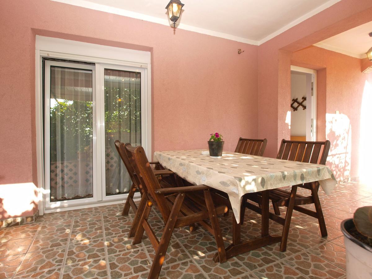 Apartment Josip 1649 Fazana Exterior photo