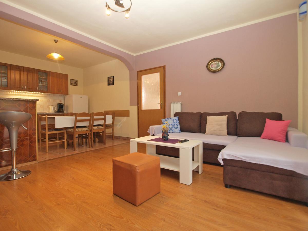 Apartment Josip 1649 Fazana Exterior photo